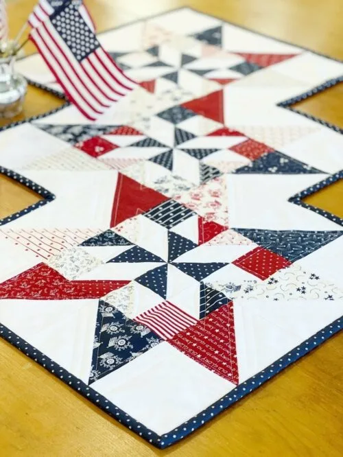 Star Twizzle Table Runner Pattern - Image 4