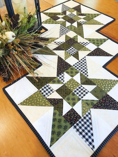 Cottage Stars Table Runner Pattern & Pillow Pattern