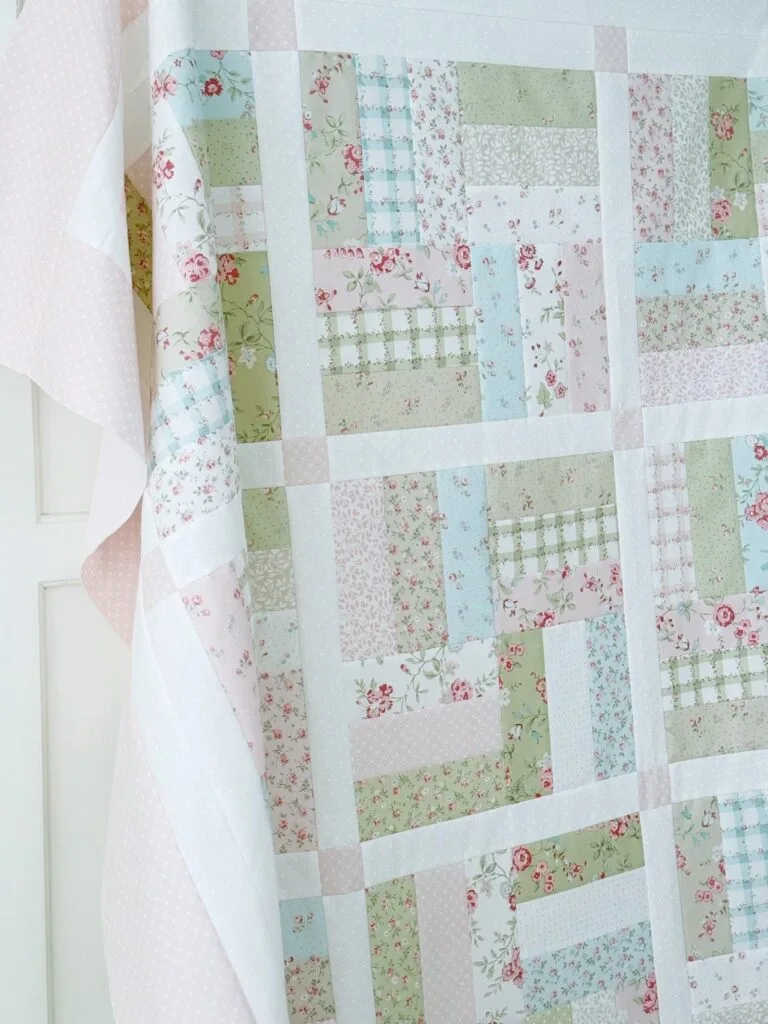 Garden Trellis quilt pattern for baby quilts to bed quilts